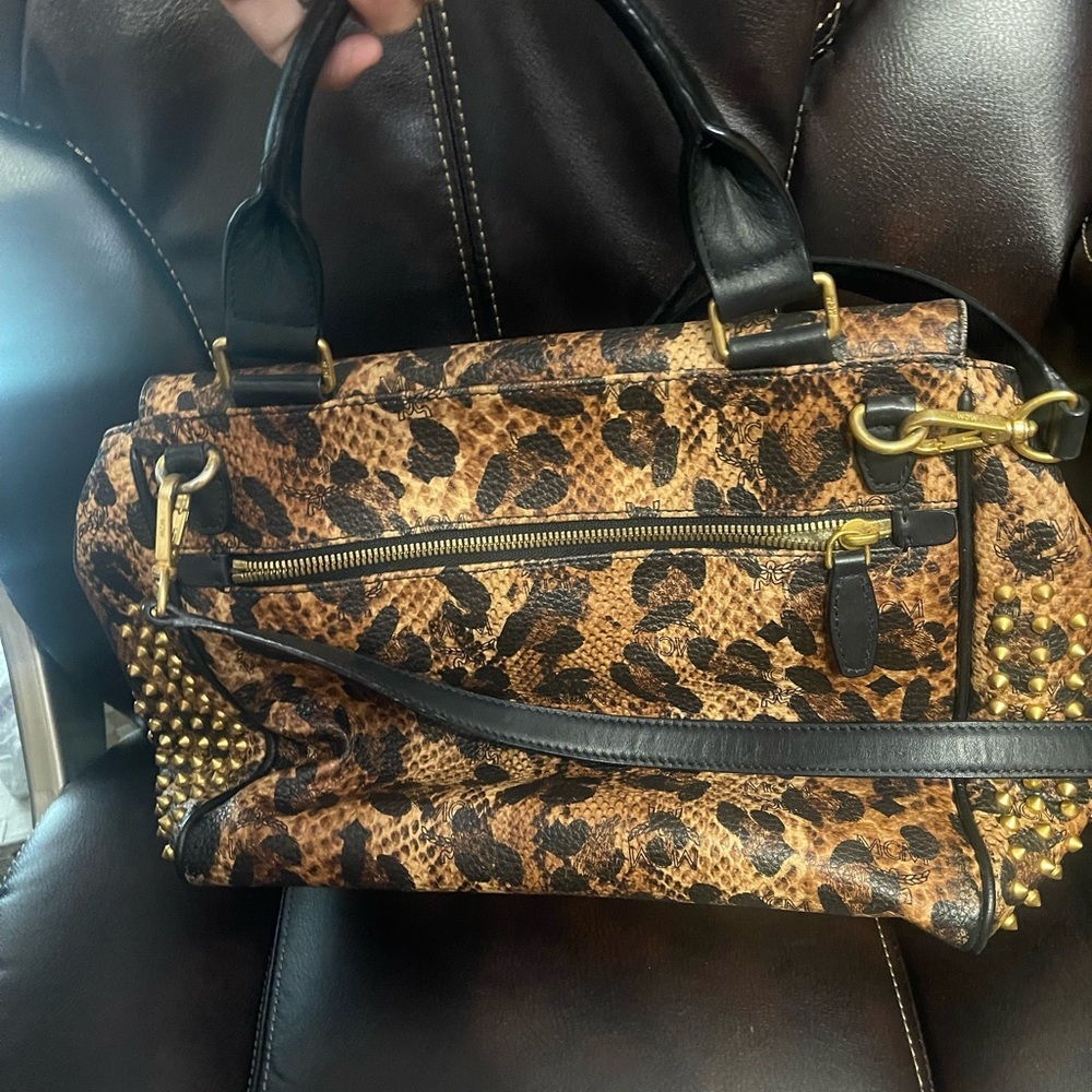 MCM Leopard Print Satchel with Black Trim and Gold Studs - Picture 4 of 9